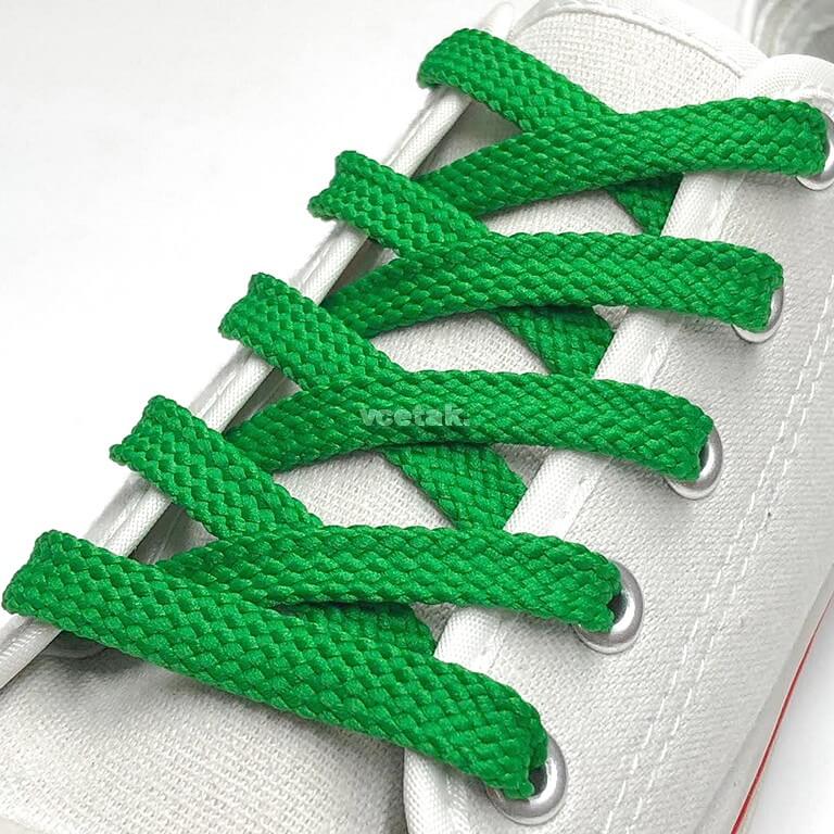 Шнурки обувные плоские простые цвет трава фото