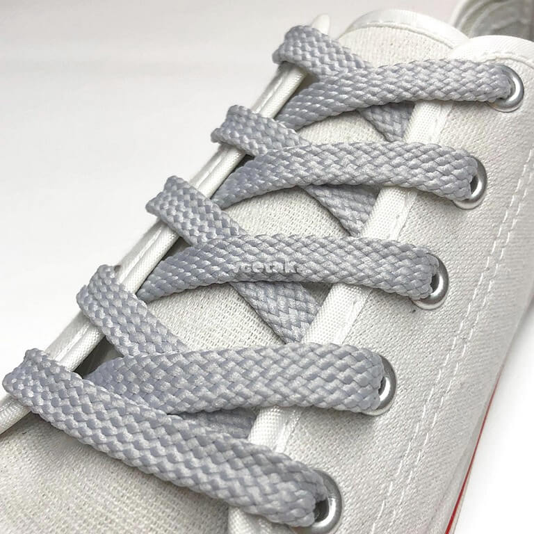 Обувные шнурки плоские светло-серые изображение